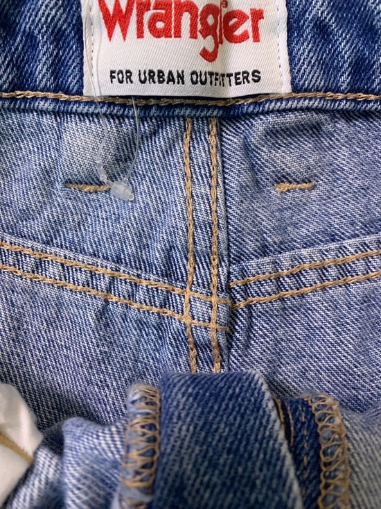 Wrangler For Urban Outfitters Blue Jean Shorts HI Bells Hi-Rise Size 27 - Picture 7 of 8